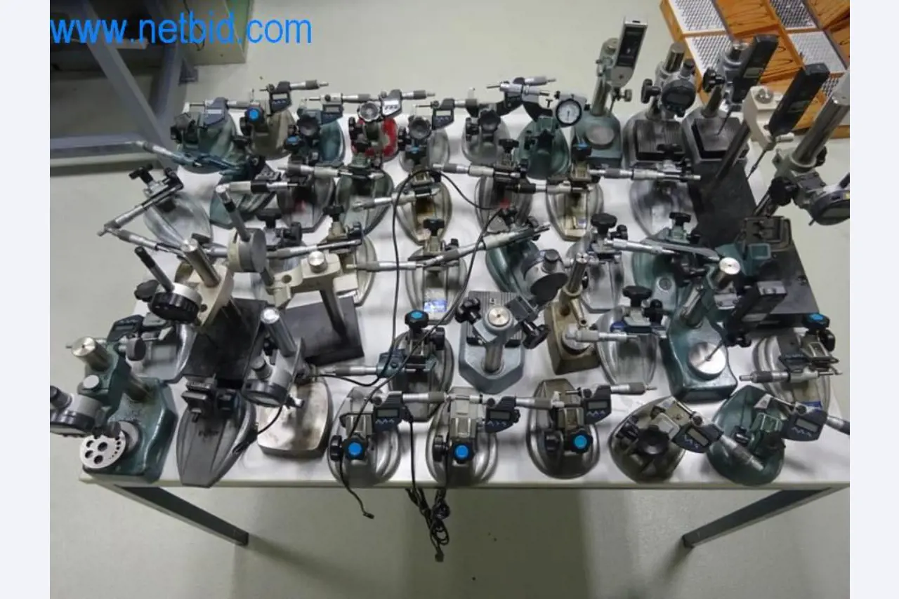 Well-maintained metalworking machines as well as the operating and office equipment -1