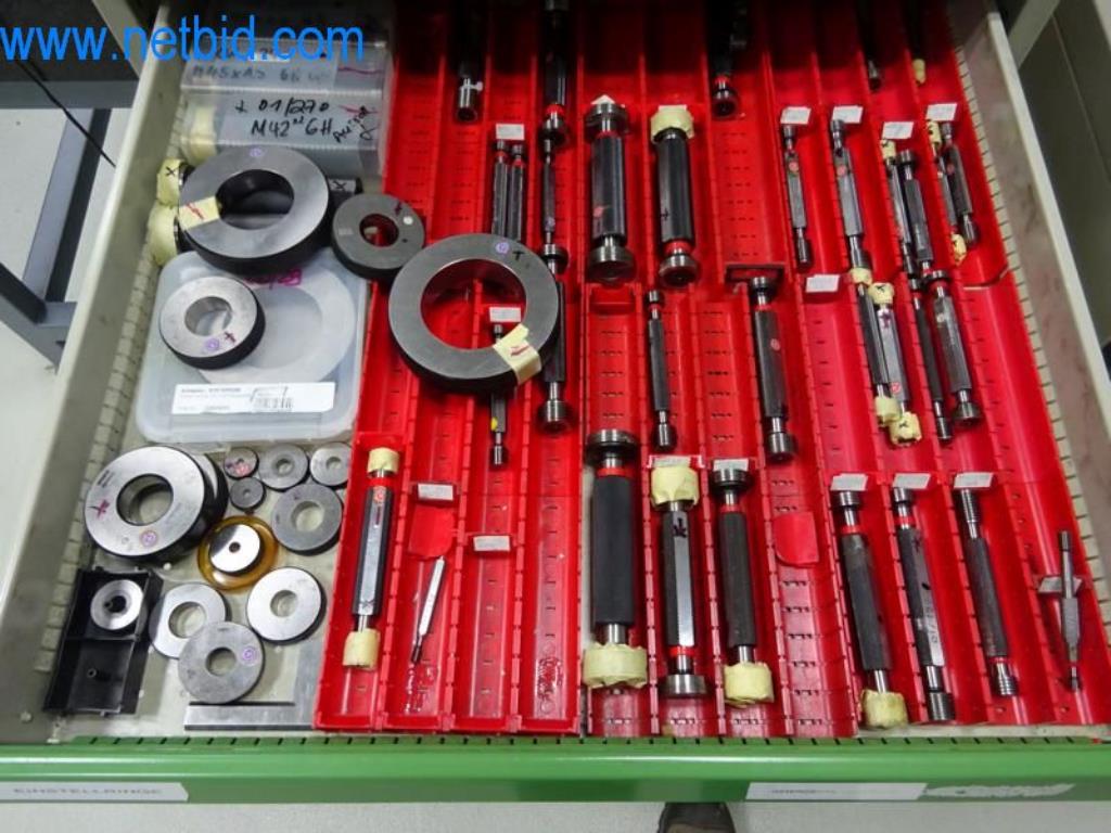 Máquinas para trabajar el metal en buen estado, así como equipos operativos y de oficina-8