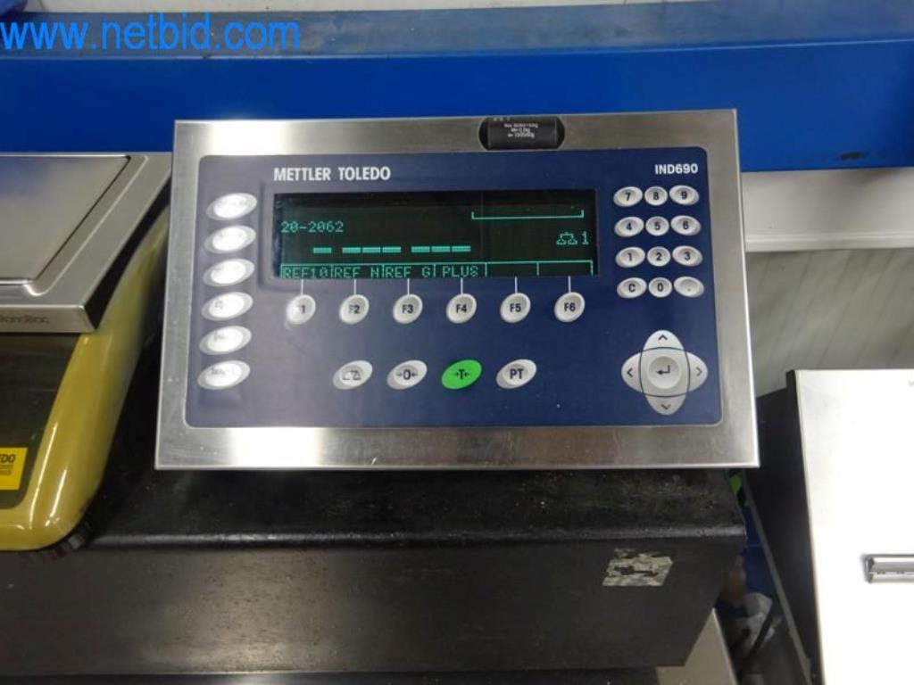 Máquinas para trabajar el metal en buen estado, así como equipos operativos y de oficina-5