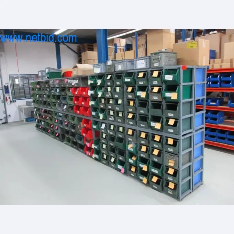 Well-maintained metalworking machines as well as the operating and office equipment -1