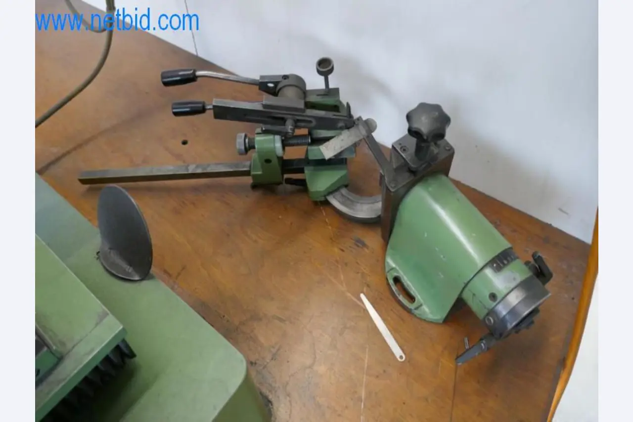 Gepflegte Metallbearbeitungsmaschinen sowie die Betriebs- und Geschäftsausstattung -6