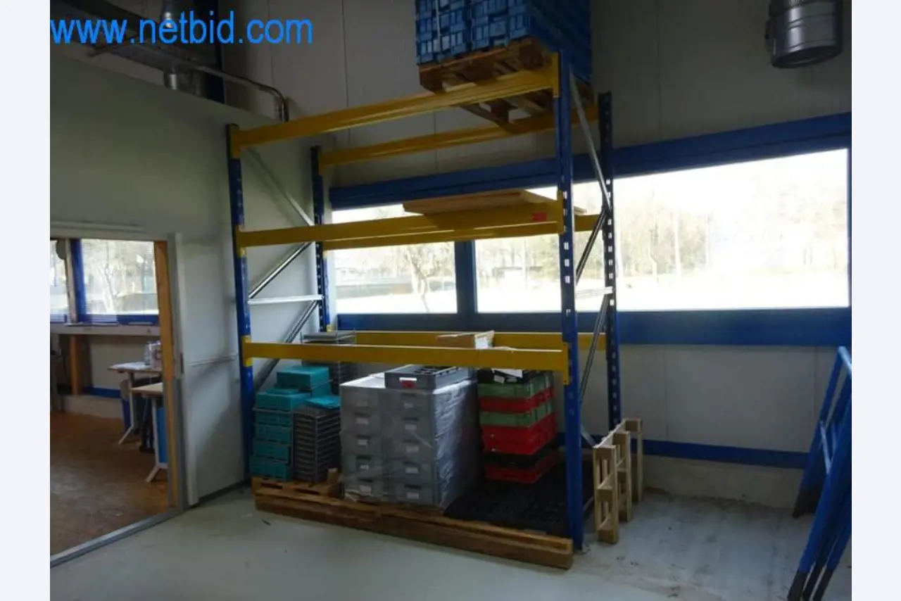 Well-maintained metalworking machines as well as the operating and office equipment -1