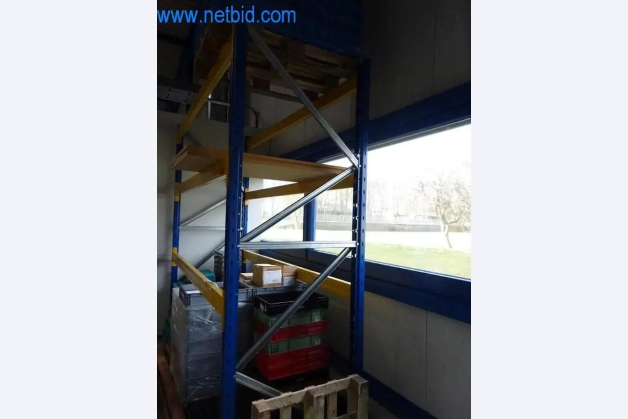 Well-maintained metalworking machines as well as the operating and office equipment -2