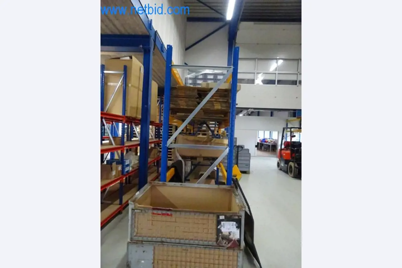 Well-maintained metalworking machines as well as the operating and office equipment -4