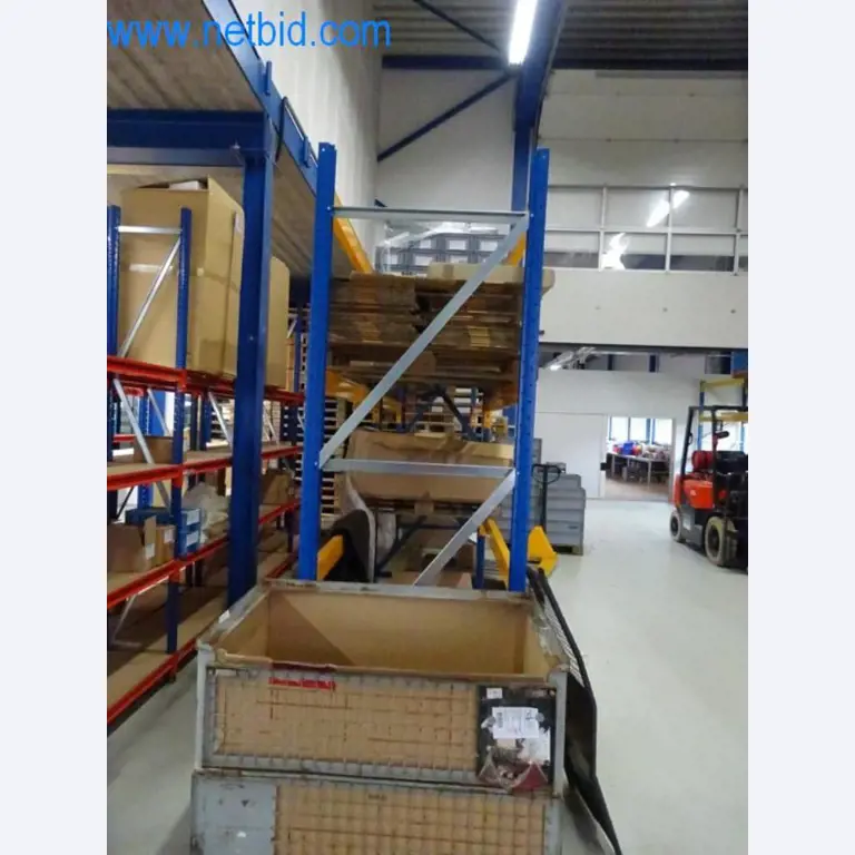 Well-maintained metalworking machines as well as the operating and office equipment -4