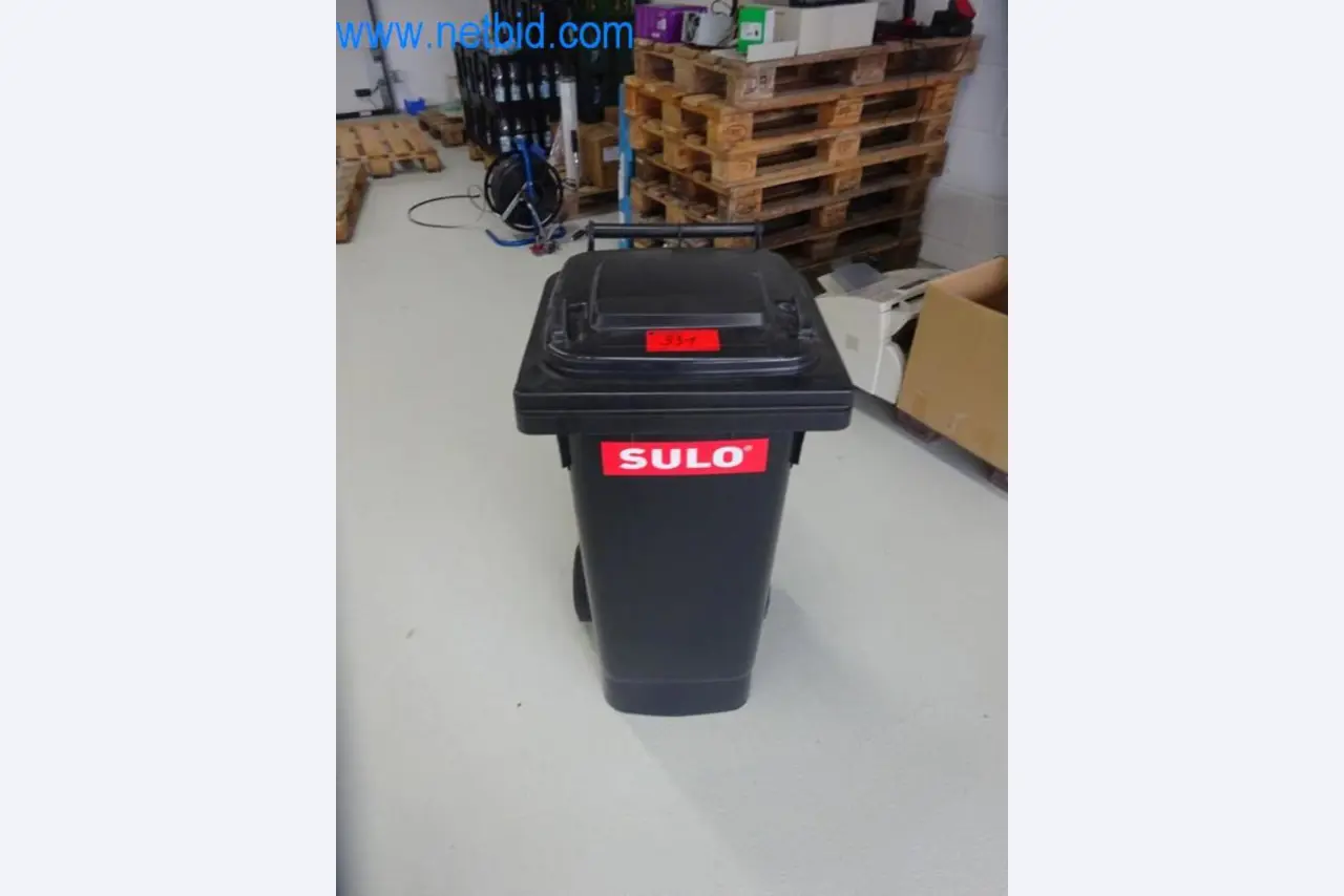 Machines de travail du métal bien entretenues ainsi que l'équipement de l'entreprise et du commerce-1