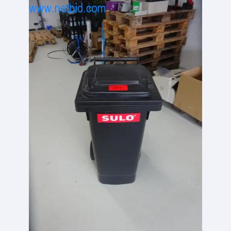 Machines de travail du métal bien entretenues ainsi que l'équipement de l'entreprise et du commerce-1