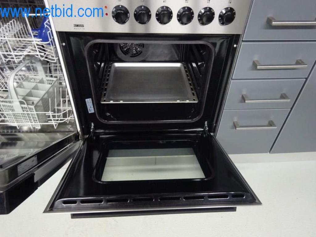 Máquinas para trabajar el metal en buen estado, así como equipos operativos y de oficina-3