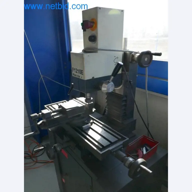 Goed onderhouden metaalbewerkingsmachines en bedrijfs- en kantoorapparatuur-3
