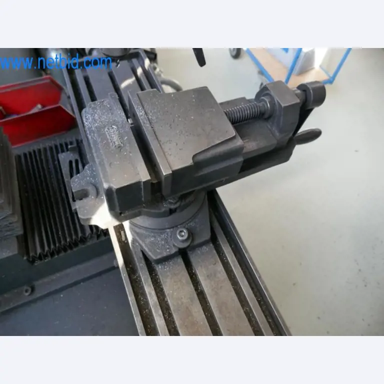 dobro vzdrževani stroji za obdelavo kovin ter delovna in pisarniška oprema-4