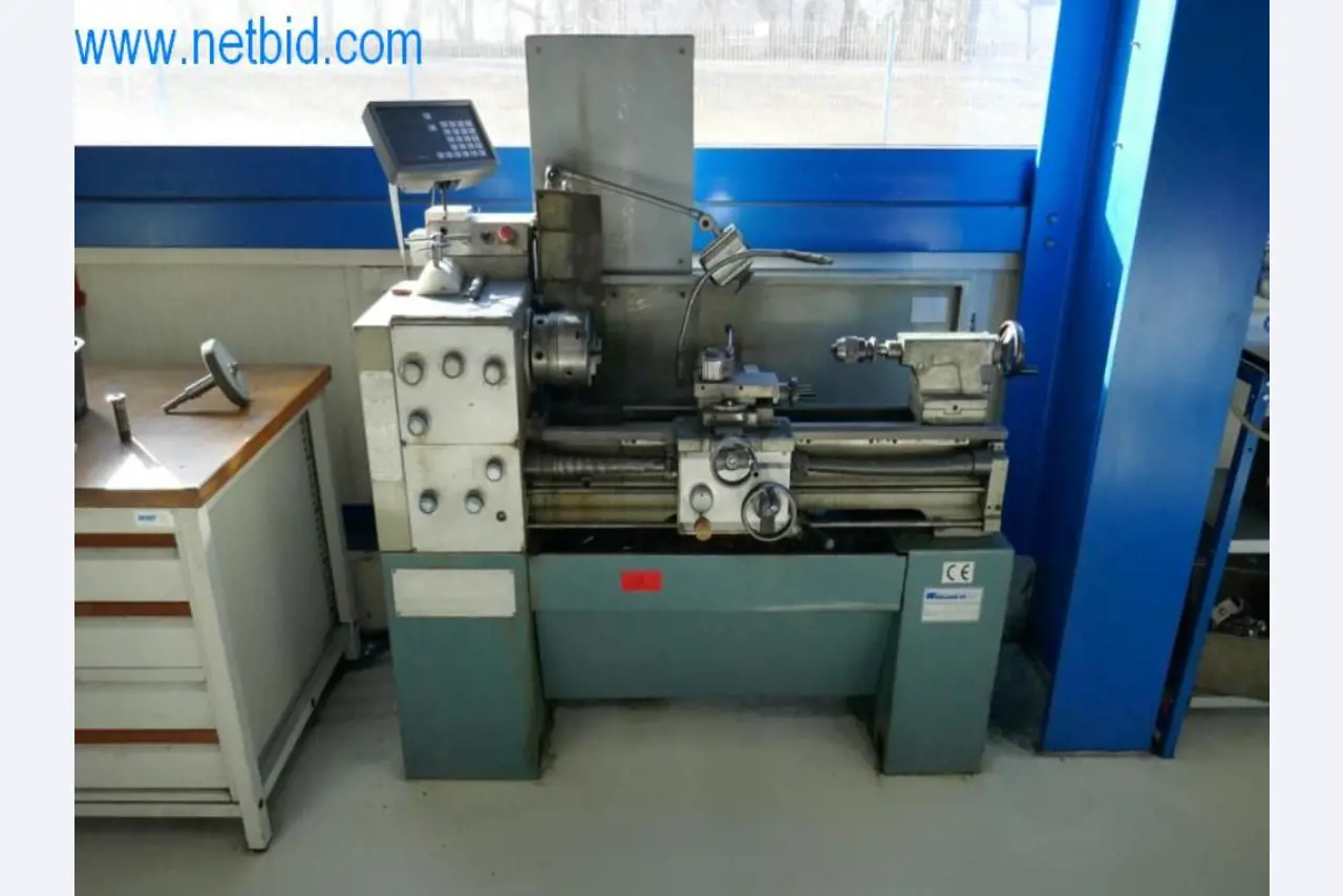Well-maintained metalworking machines as well as the operating and office equipment -1
