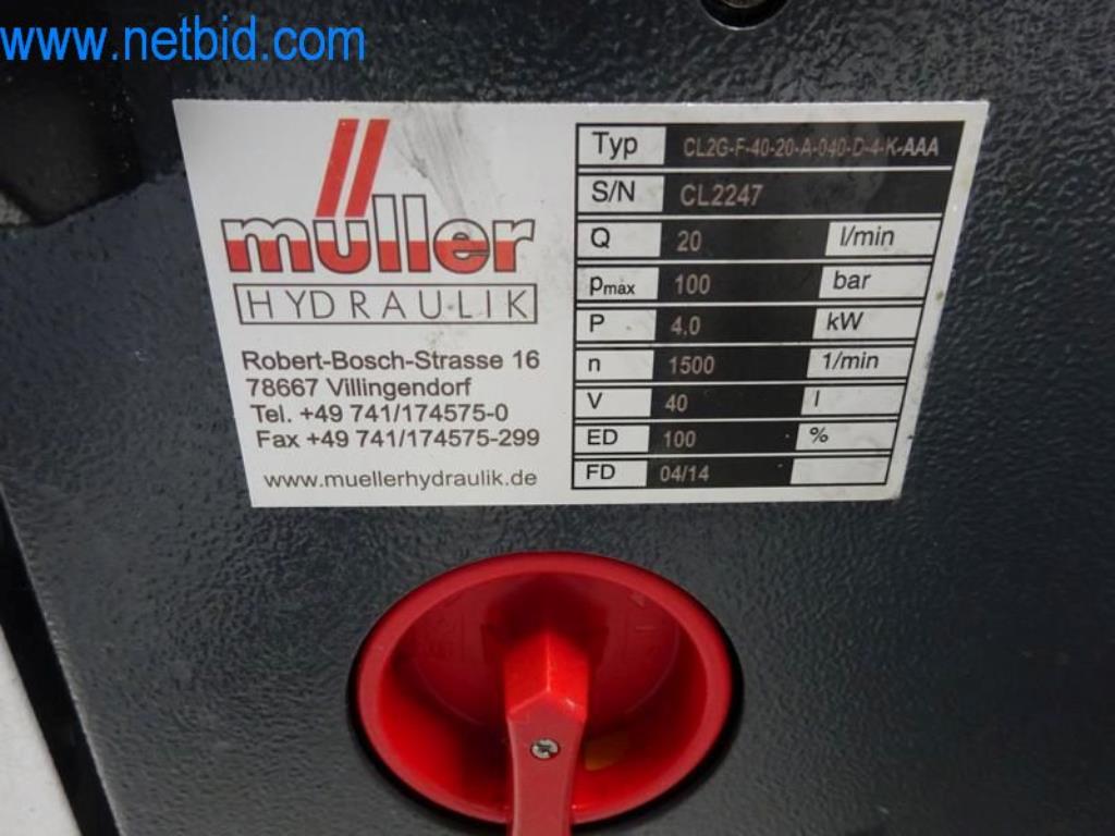 Máquinas para trabajar el metal en buen estado, así como equipos operativos y de oficina-11