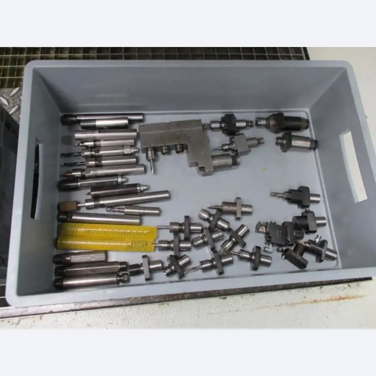 Well-maintained metalworking machines as well as the operating and office equipment -15