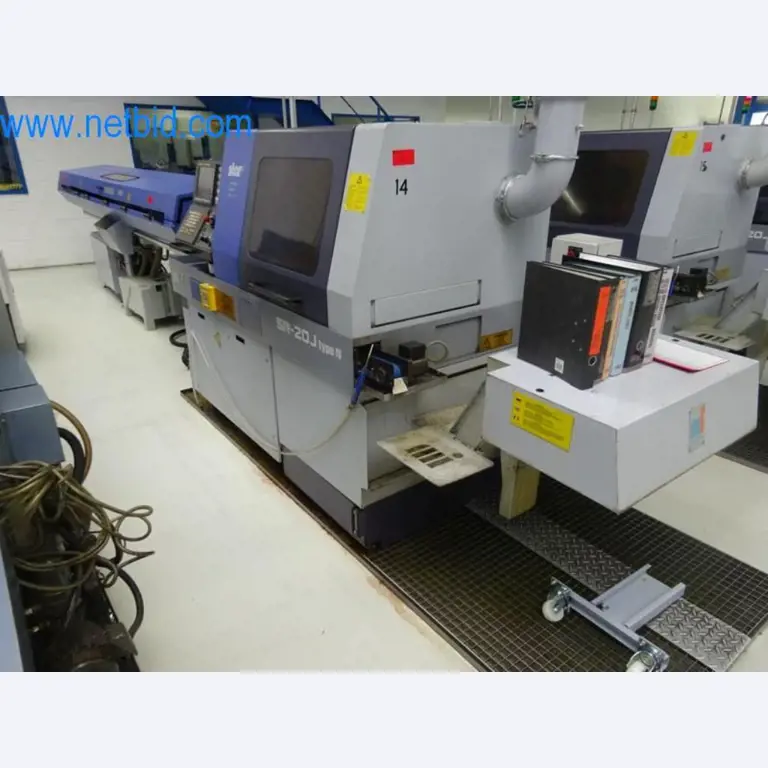 Well-maintained metalworking machines as well as the operating and office equipment -1