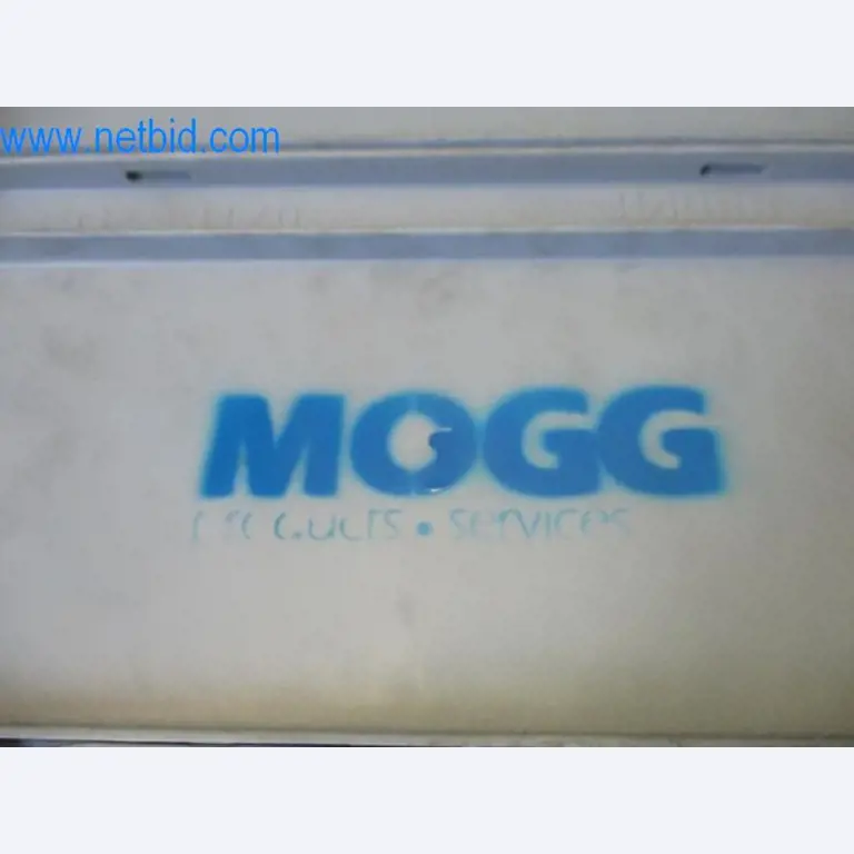 Well-maintained metalworking machines as well as the operating and office equipment -2