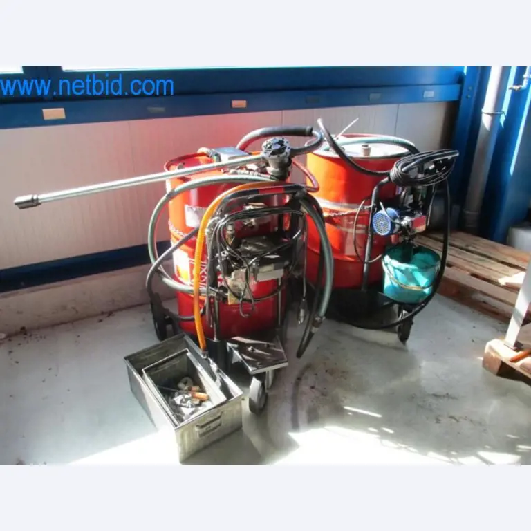 Well-maintained metalworking machines as well as the operating and office equipment -1