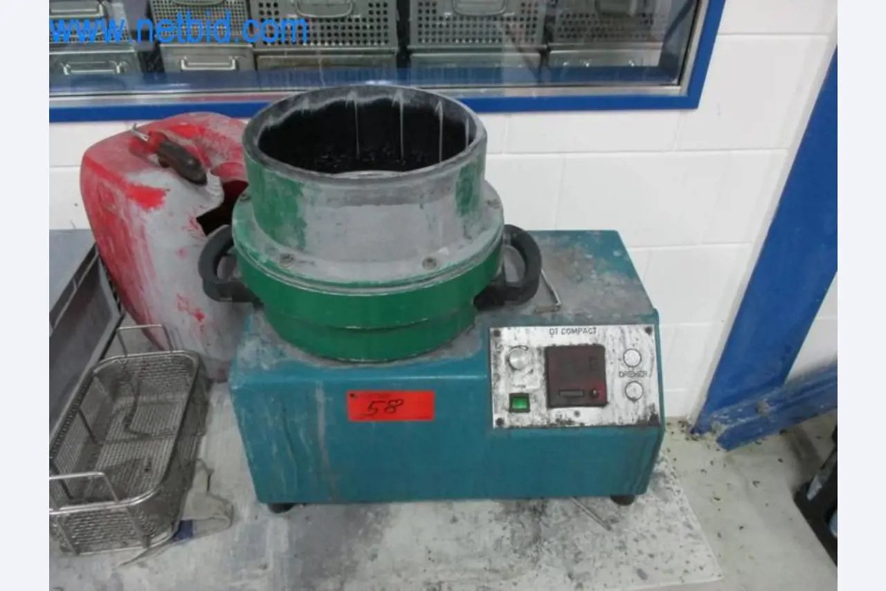 Well-maintained metalworking machines as well as the operating and office equipment -2