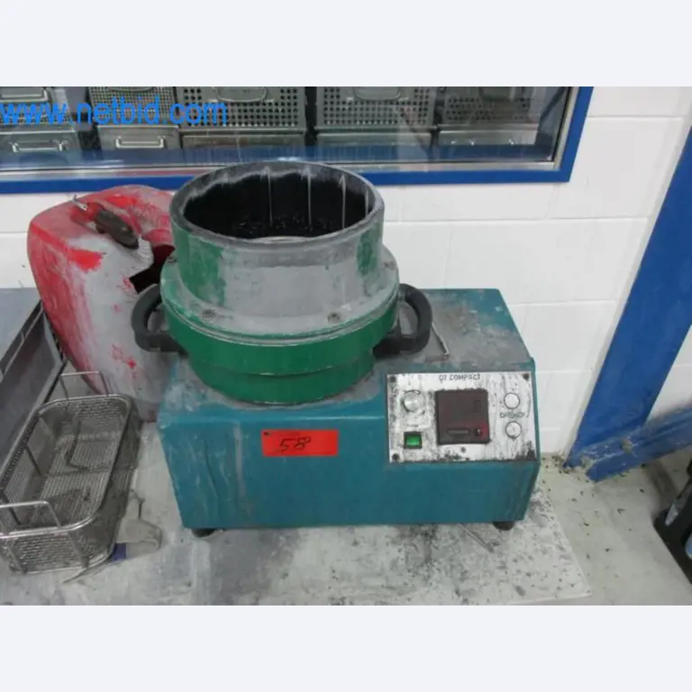 Well-maintained metalworking machines as well as the operating and office equipment -2