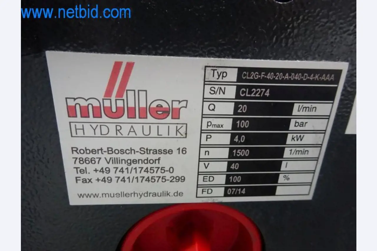 Well-maintained metalworking machines as well as the operating and office equipment -10