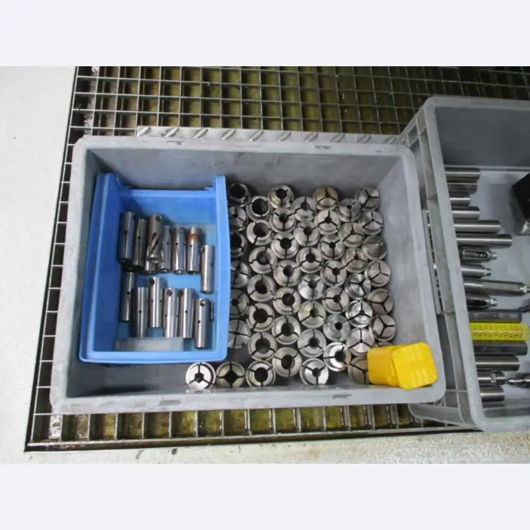 Well-maintained metalworking machines as well as the operating and office equipment -12