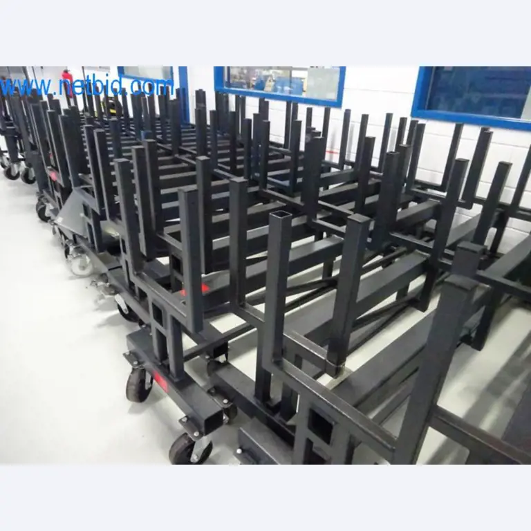 Well-maintained metalworking machines as well as the operating and office equipment -1