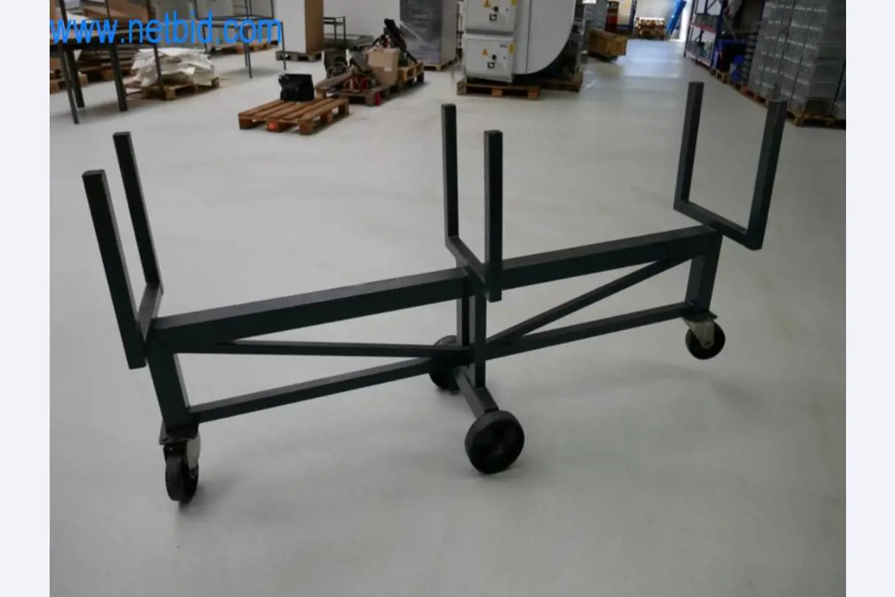 Well-maintained metalworking machines as well as the operating and office equipment -1