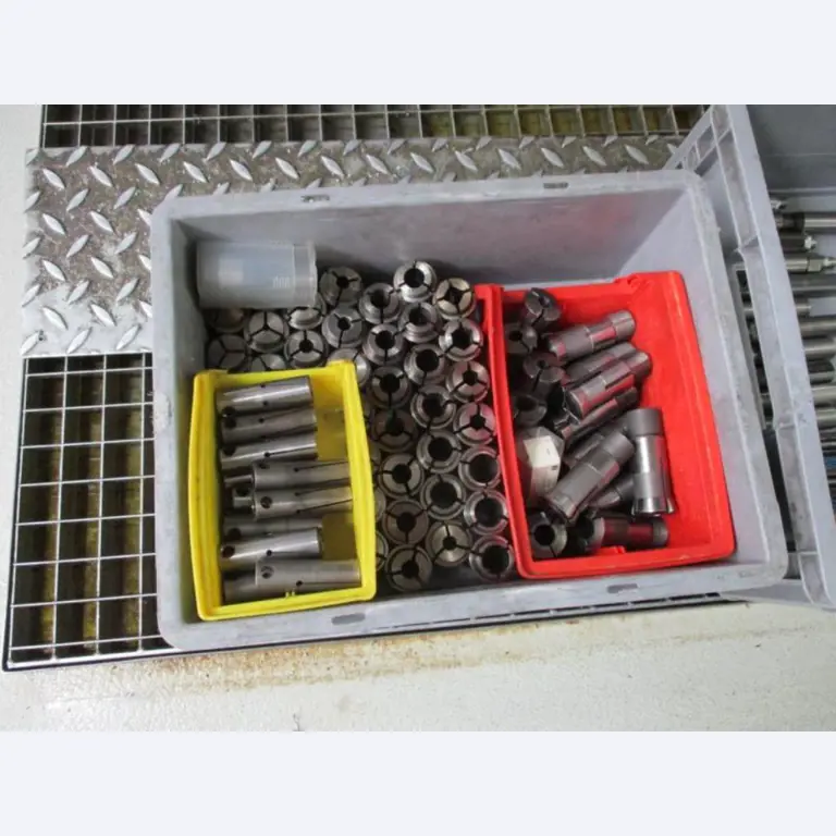 Well-maintained metalworking machines as well as the operating and office equipment -12