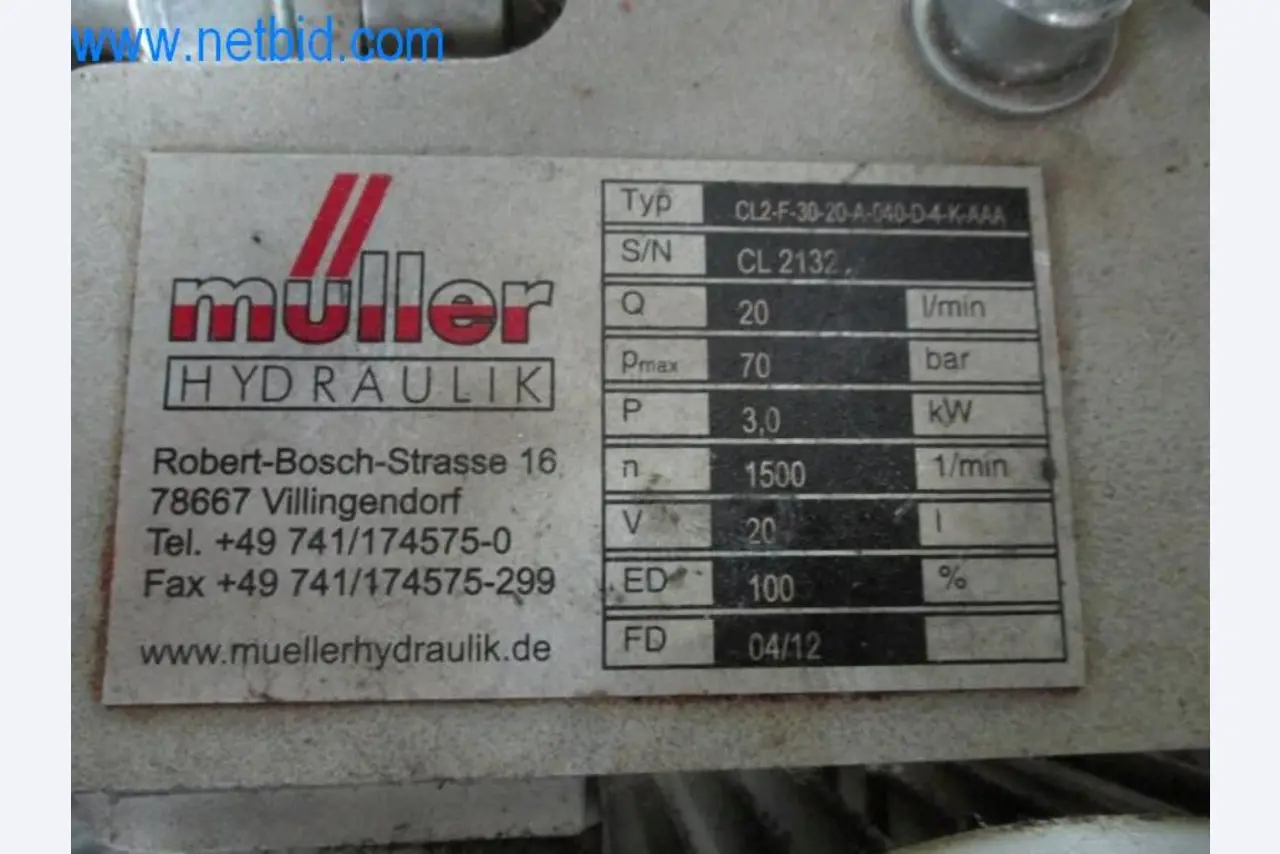 Well-maintained metalworking machines as well as the operating and office equipment -2