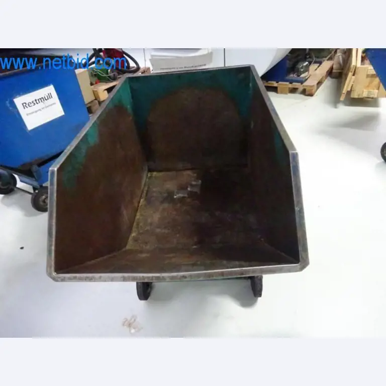 Well-maintained metalworking machines as well as the operating and office equipment -2