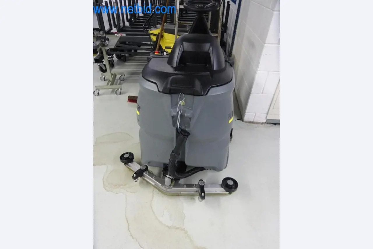 Well-maintained metalworking machines as well as the operating and office equipment -2