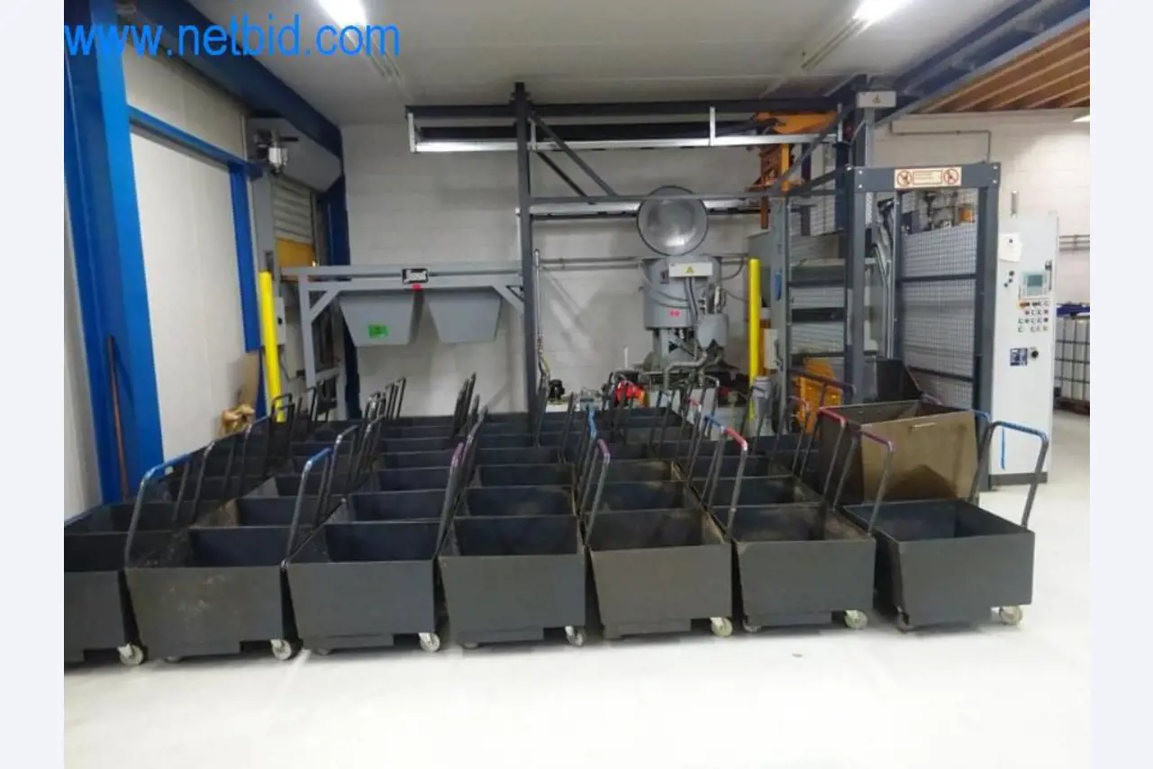 Well-maintained metalworking machines as well as the operating and office equipment -1