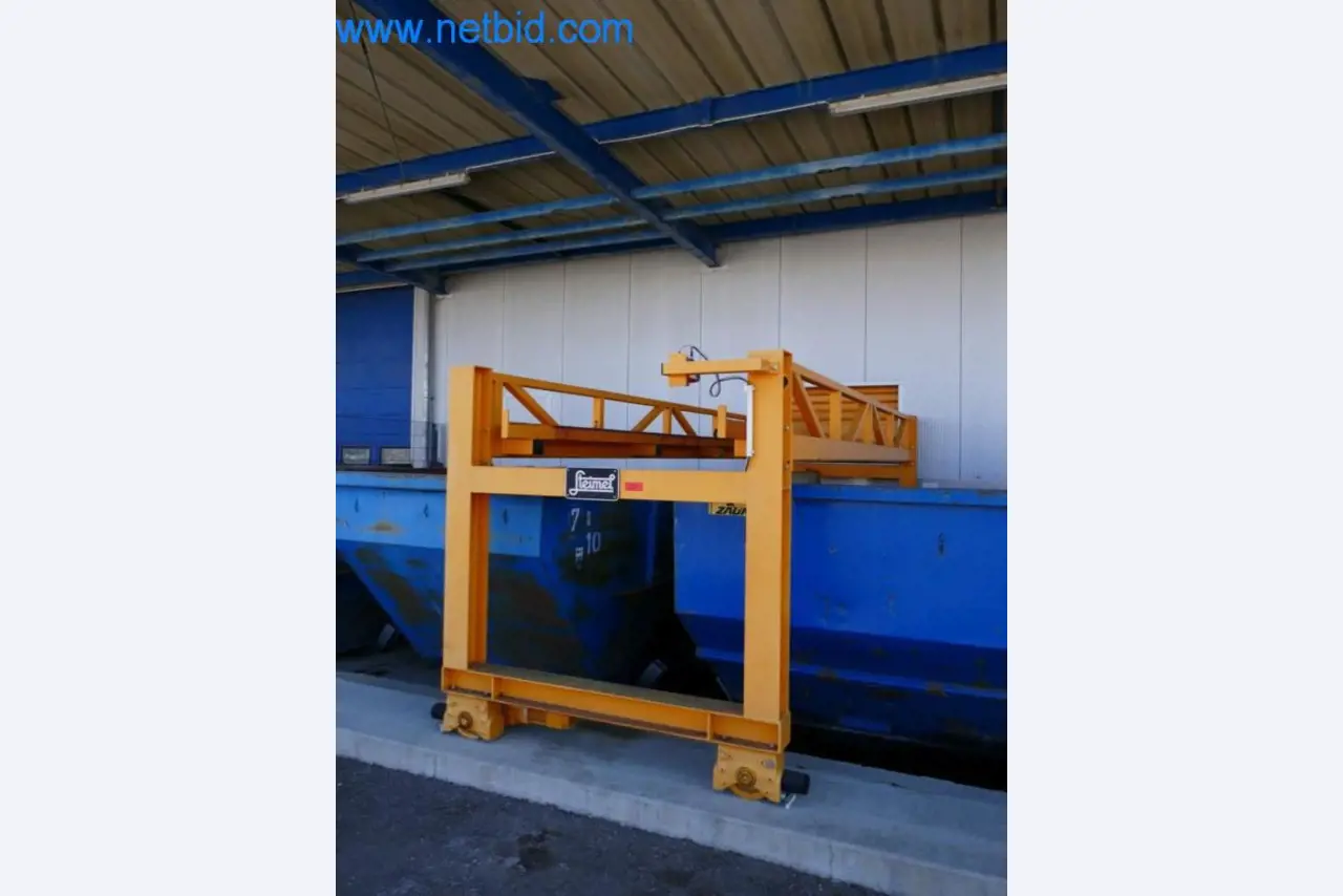 Well-maintained metalworking machines as well as the operating and office equipment -9