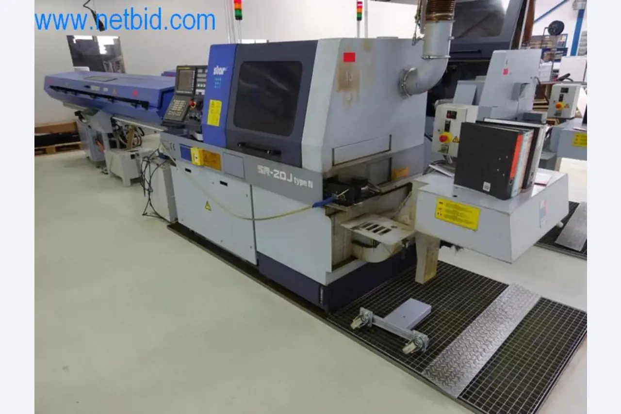 Well-maintained metalworking machines as well as the operating and office equipment -5