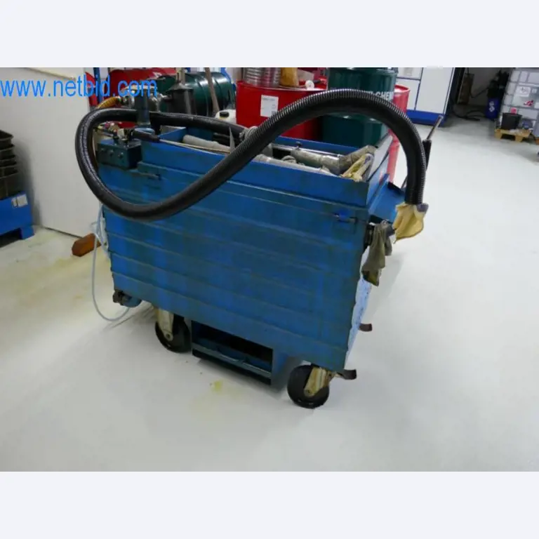 Well-maintained metalworking machines as well as the operating and office equipment -1
