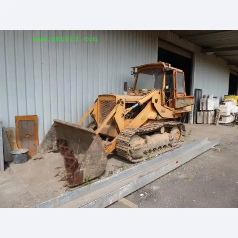Construction machinery, utility vehicles, formwork material and miscellaneous hand tools <br>-1