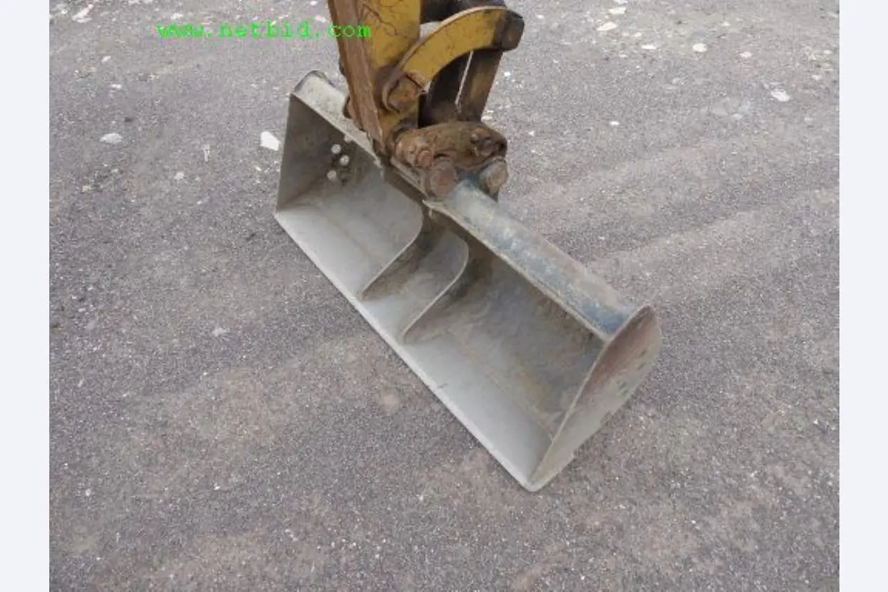 Construction machinery, utility vehicles, formwork material and miscellaneous hand tools <br>-10