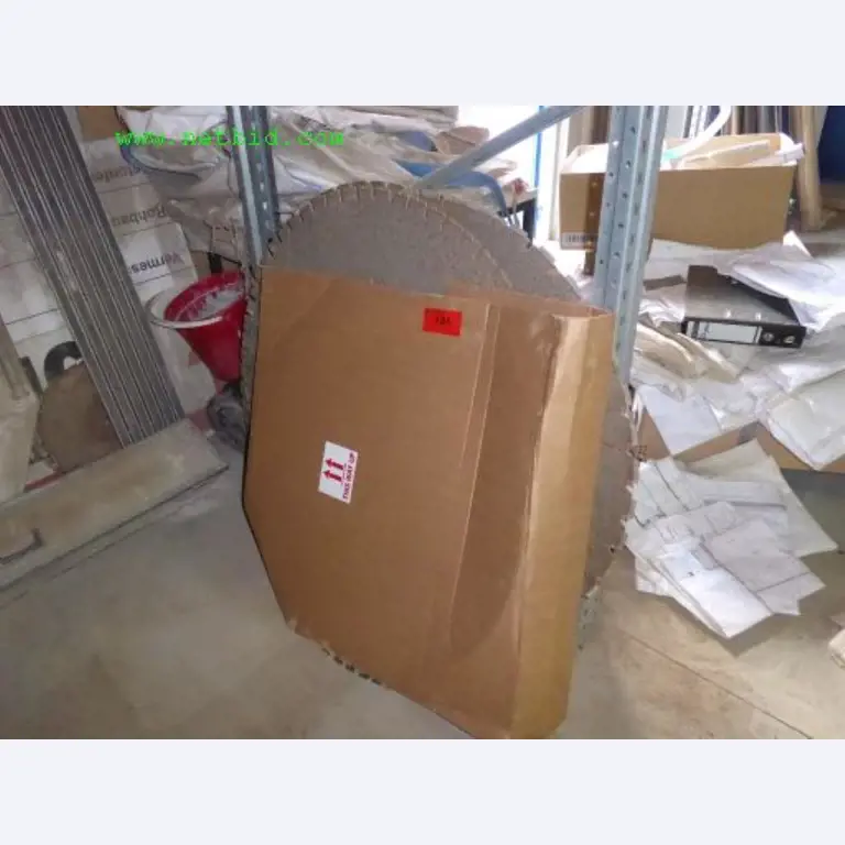 Baumaschinen, Nutzfahrzeuge, Anhänger, Schalungsmaterial und sonstige Handgeräte<br>-1