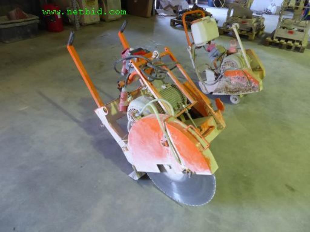 Baumaschinen, Nutzfahrzeuge, Anhänger, Schalungsmaterial und sonstige Handgeräte<br>-1