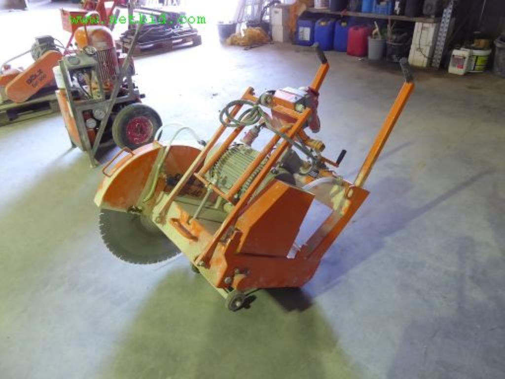 Baumaschinen, Nutzfahrzeuge, Anhänger, Schalungsmaterial und sonstige Handgeräte<br>-2