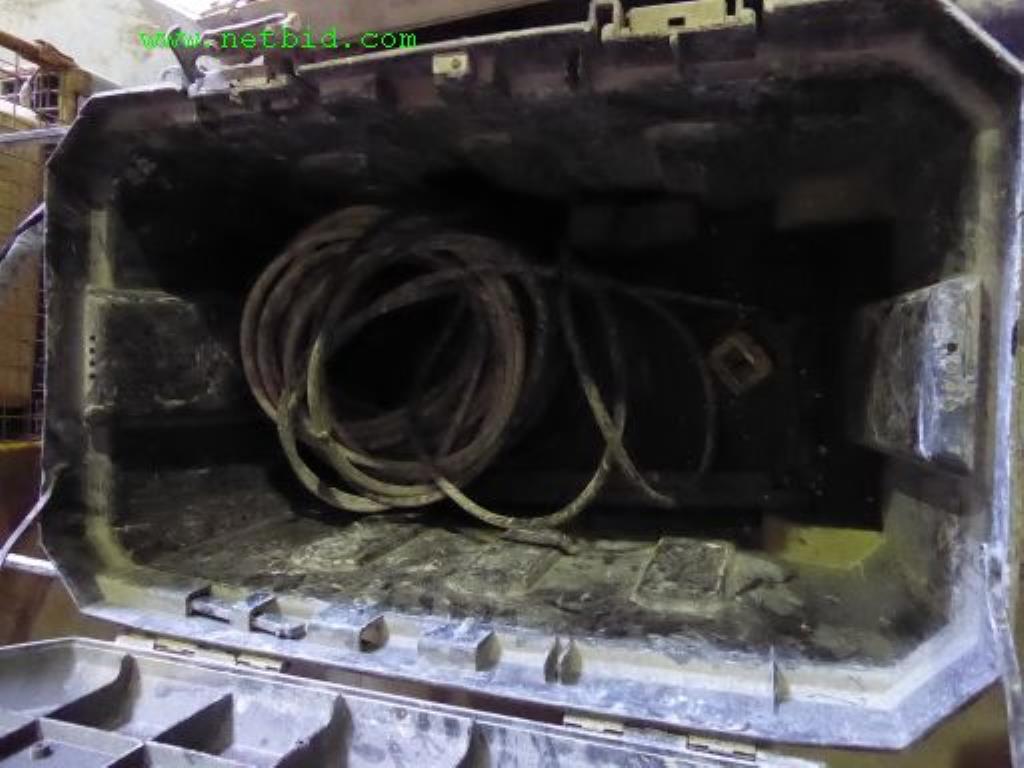 Baumaschinen, Nutzfahrzeuge, Anhänger, Schalungsmaterial und sonstige Handgeräte<br>-4