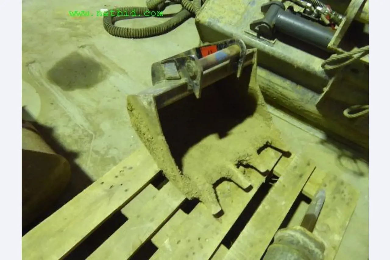 Construction machinery, utility vehicles, formwork material and miscellaneous hand tools <br>-5