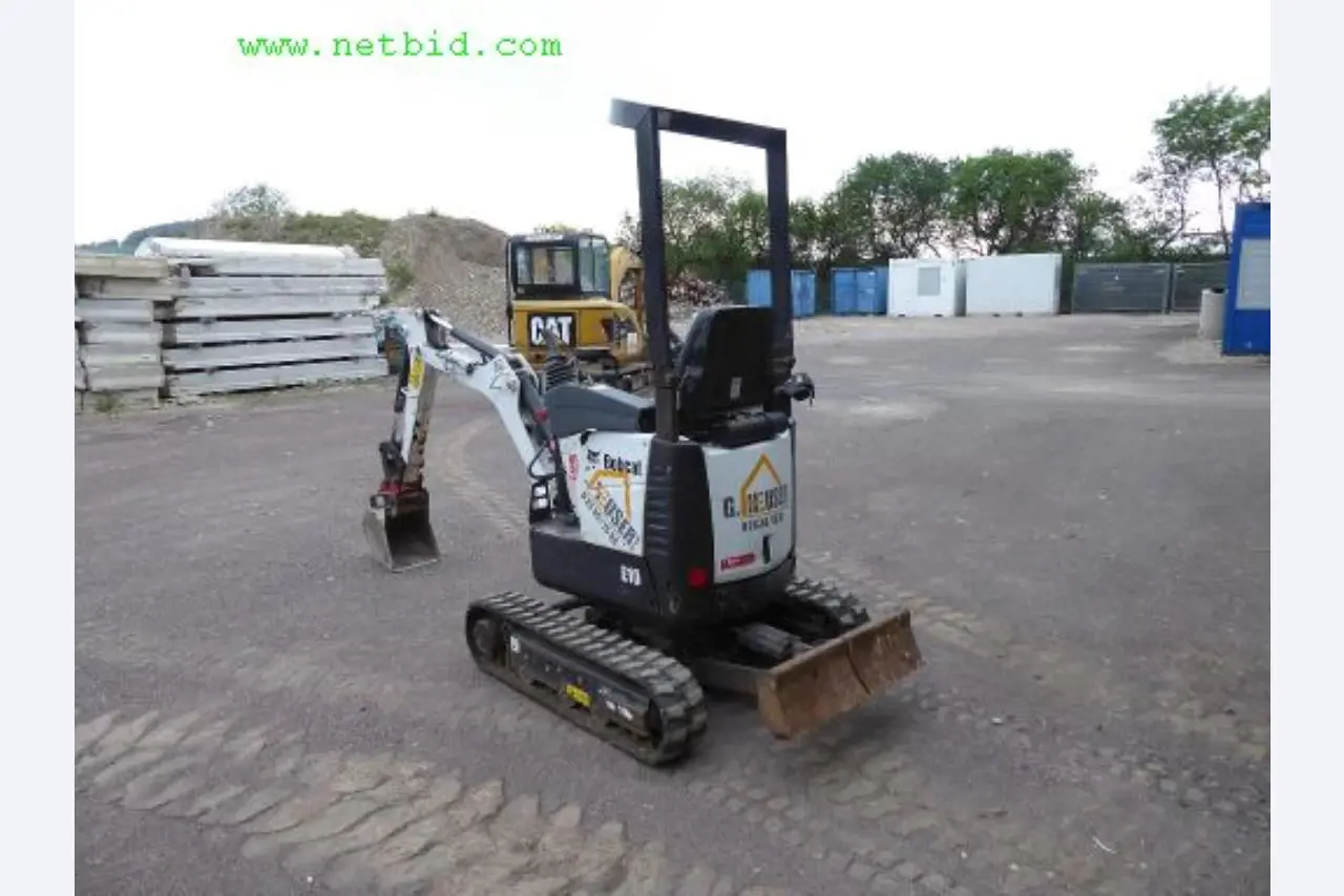 Construction machinery, utility vehicles, formwork material and miscellaneous hand tools <br>-9