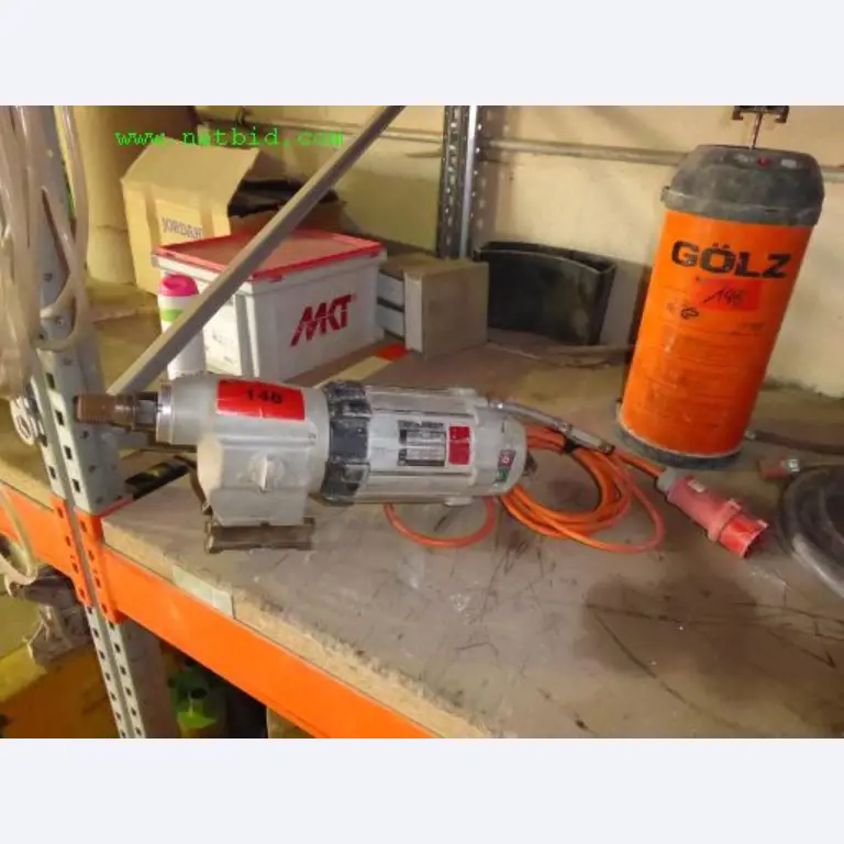 Baumaschinen, Nutzfahrzeuge, Anhänger, Schalungsmaterial und sonstige Handgeräte<br>-1