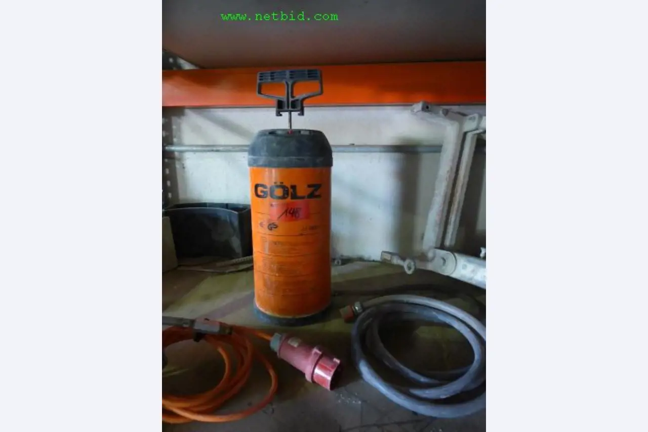 Baumaschinen, Nutzfahrzeuge, Anhänger, Schalungsmaterial und sonstige Handgeräte<br>-5