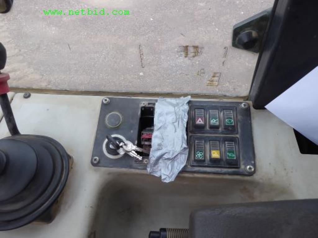 Baumaschinen, Nutzfahrzeuge, Anhänger, Schalungsmaterial und sonstige Handgeräte<br>-10