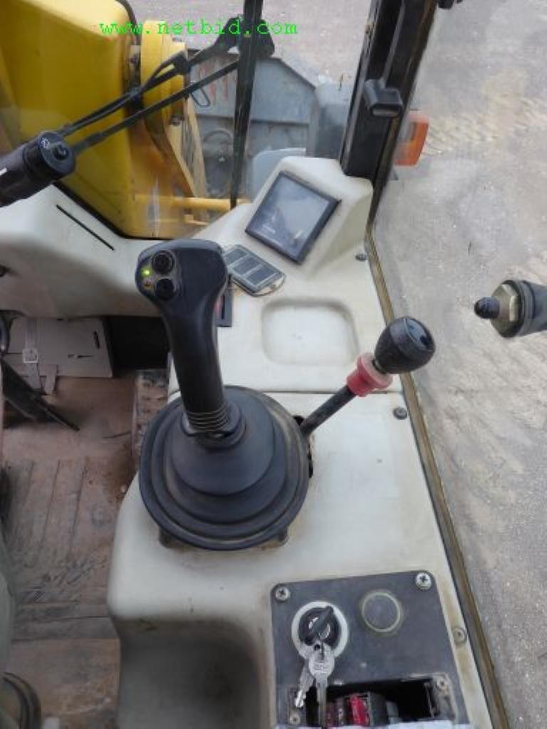 Baumaschinen, Nutzfahrzeuge, Anhänger, Schalungsmaterial und sonstige Handgeräte<br>-9