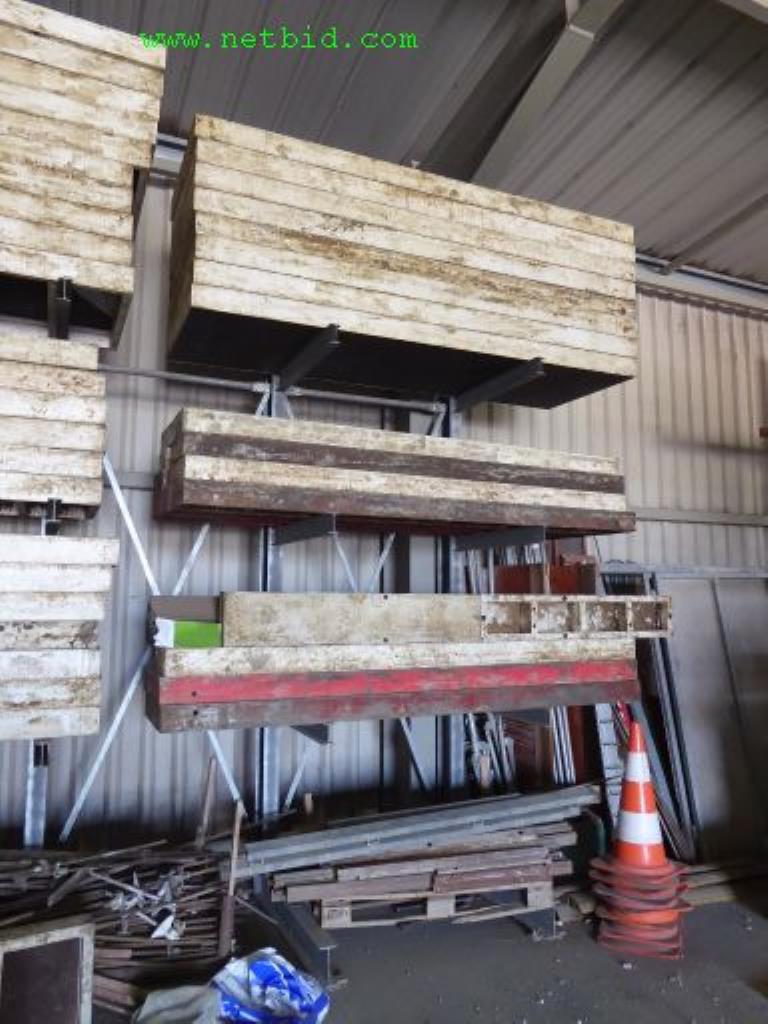 Baumaschinen, Nutzfahrzeuge, Anhänger, Schalungsmaterial und sonstige Handgeräte<br>-10