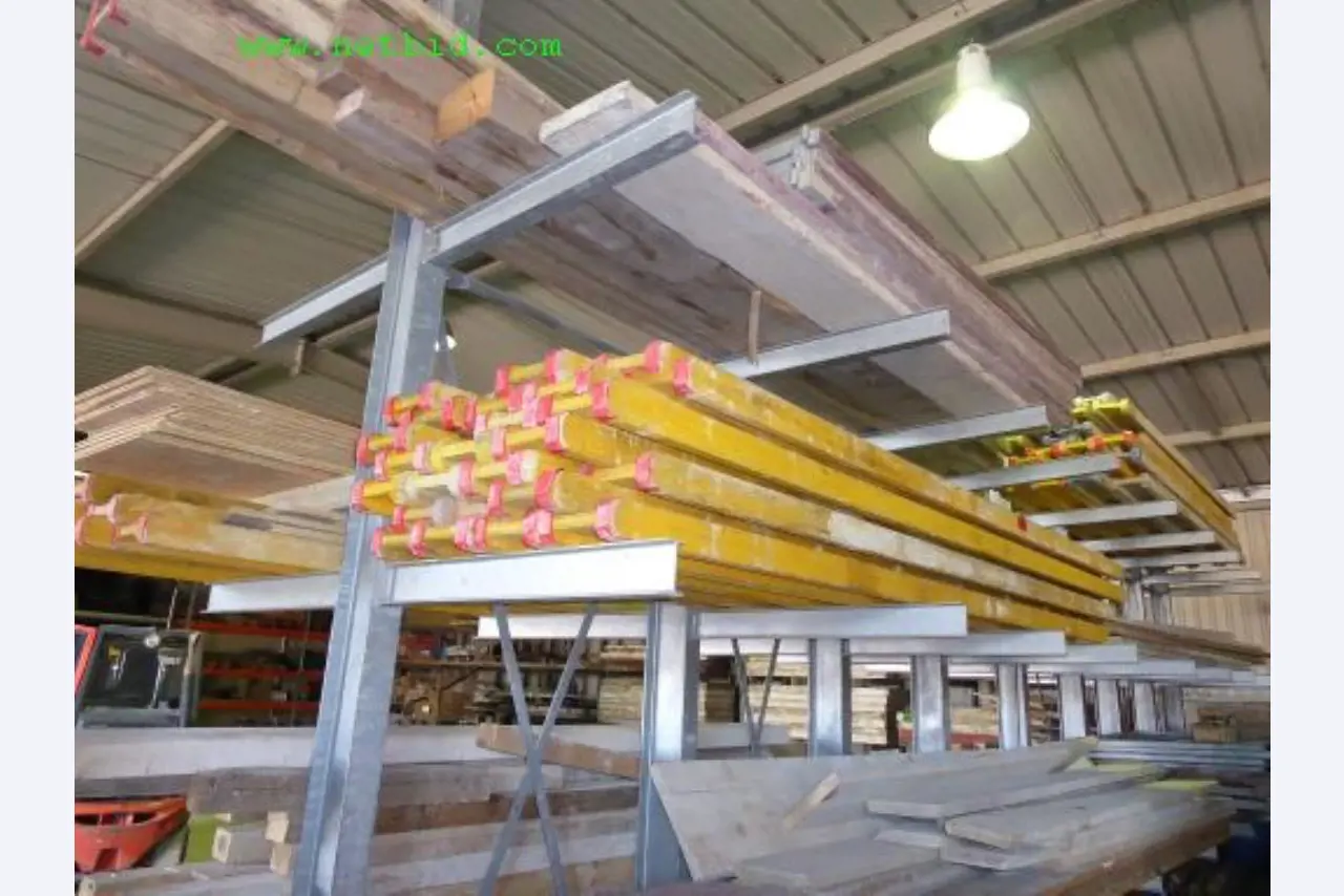Baumaschinen, Nutzfahrzeuge, Anhänger, Schalungsmaterial und sonstige Handgeräte<br>-2