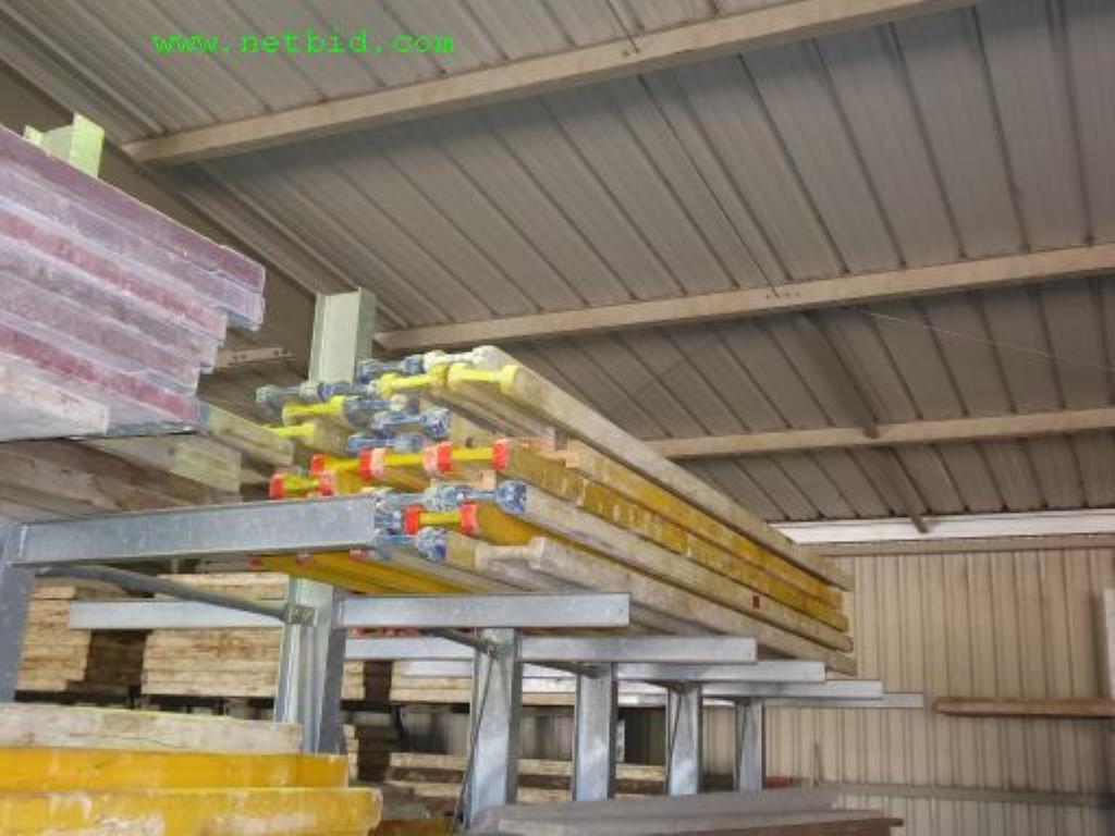 Baumaschinen, Nutzfahrzeuge, Anhänger, Schalungsmaterial und sonstige Handgeräte<br>-3