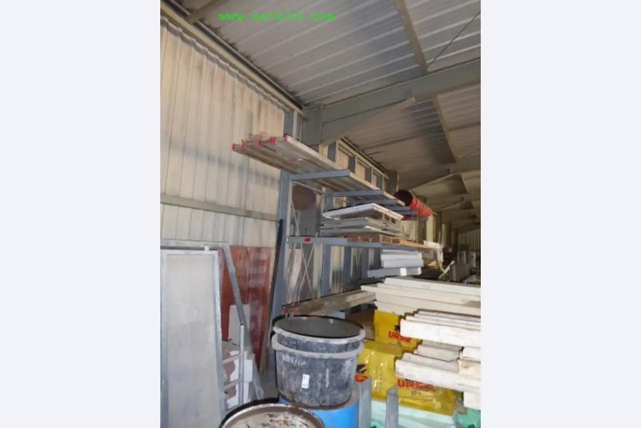 Baumaschinen, Nutzfahrzeuge, Anhänger, Schalungsmaterial und sonstige Handgeräte<br>-1